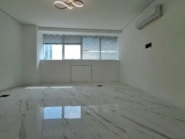 Escritorio venda em Região Imediata de São Paulo, Região Metropolitana de São Paulo