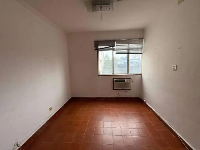 Escritorio venda em Região Imediata de Santos, Região Metropolitana da Baixada Santista