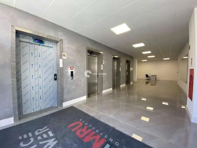 Escritorio venda em Região Geográfica Imediata de Santa Maria, Santa Maria