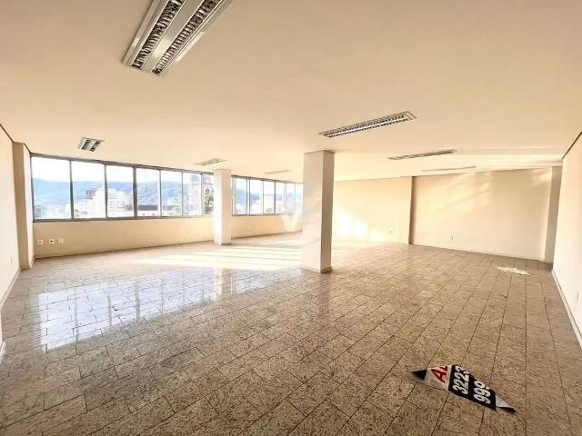 Escritorio venda em Região Geográfica Imediata de Santa Maria, Santa Maria