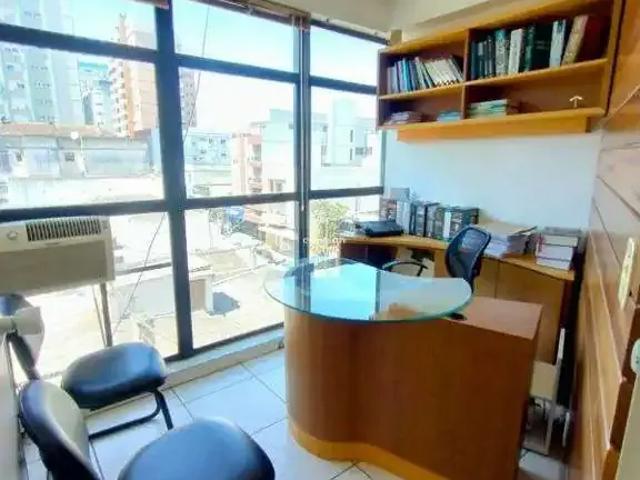 Escritorio venda em Região Geográfica Imediata de Santa Maria, Santa Maria
