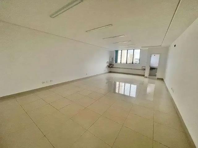 Escritorio venda em Região Imediata de Taubaté-Pindamonhangaba, Região Metropolitana do Vale do Paraíba e Litoral Norte