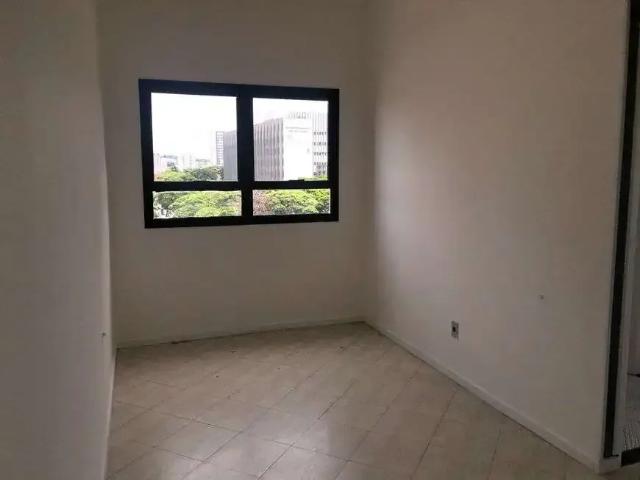 Escritorio venda em Região Imediata de Taubaté-Pindamonhangaba, Região Metropolitana do Vale do Paraíba e Litoral Norte