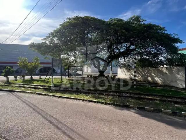 Escritorio venda em Região Geográfica Imediata de Tubarão, Três Barras