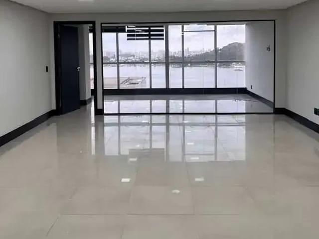 Escritorio venda em Região Geográfica Imediata de Vitória, Região Metropolitana da Grande Vitória