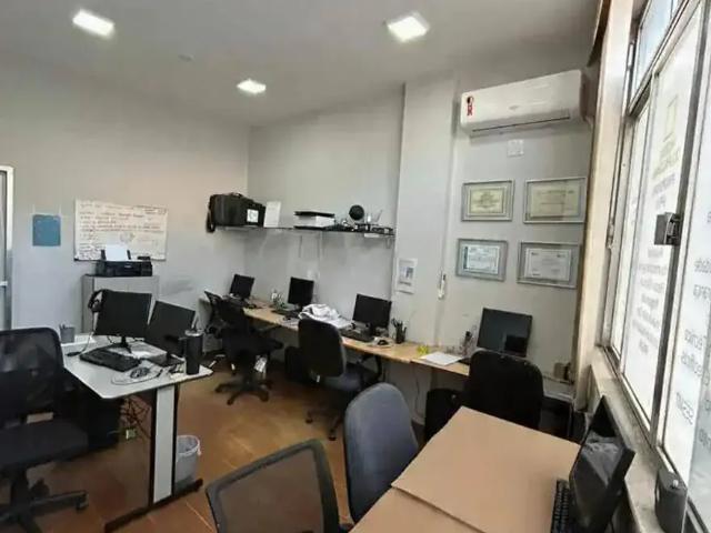Escritorio venda em Região Geográfica Imediata de Volta Redonda-Barra Mansa, Volta Redonda