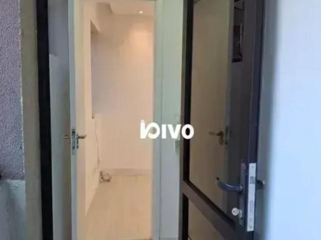Ponto Comercial aluguel em Região Imediata de São Paulo, Região Metropolitana de São Paulo