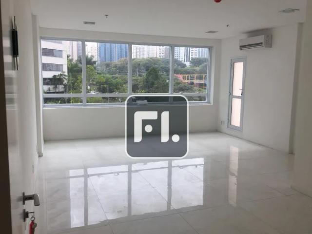Ponto Comercial venda em Região Imediata de São Paulo, Região Metropolitana de São Paulo