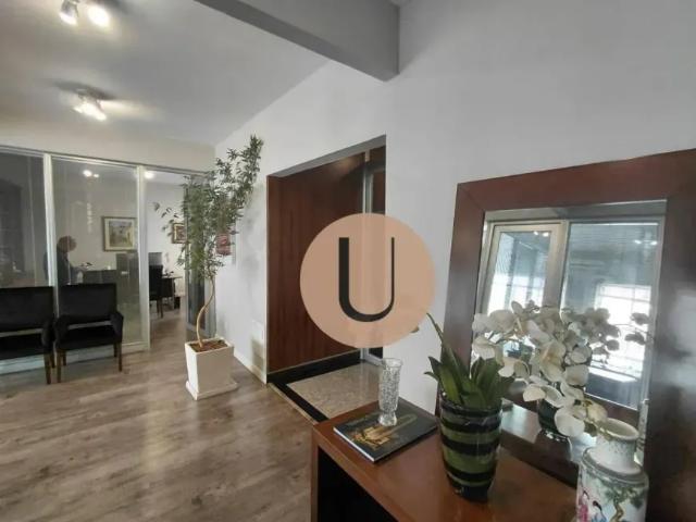 Ponto Comercial aluguel em Região Imediata de São Paulo, Região Metropolitana de São Paulo