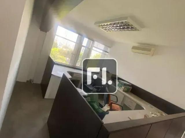 Ponto Comercial venda em Região Imediata de São Paulo, Região Metropolitana de São Paulo
