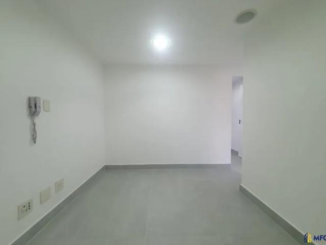 Ponto Comercial aluguel em Região Imediata de São Paulo, Região Metropolitana de São Paulo