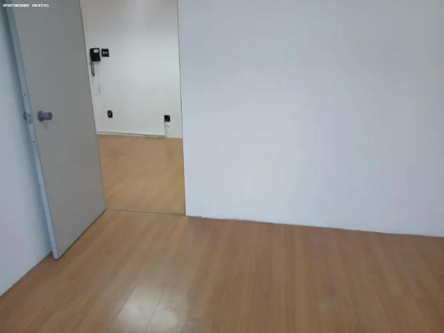 Ponto Comercial aluguel em Região Imediata de São Paulo, Região Metropolitana de São Paulo