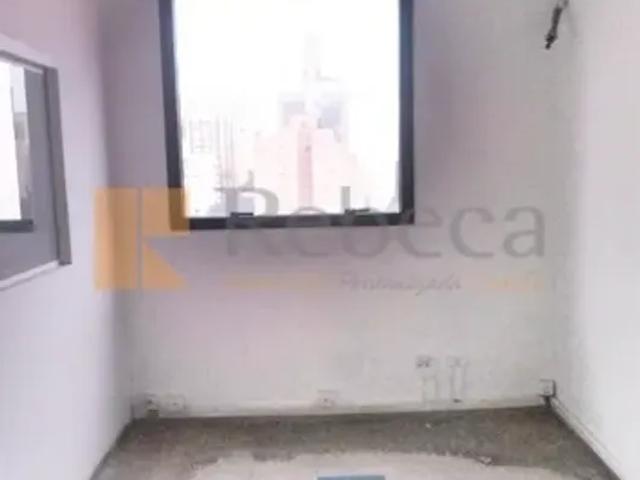 Ponto Comercial aluguel em Região Imediata de São Paulo, Região Metropolitana de São Paulo