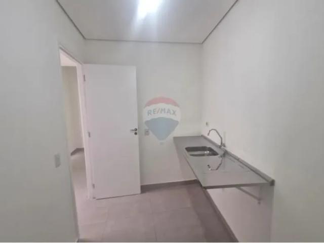 Ponto Comercial aluguel em Região Imediata de São Paulo, Região Metropolitana de São Paulo