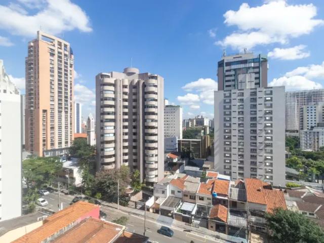 Ponto Comercial aluguel em Região Imediata de São Paulo, Região Metropolitana de São Paulo