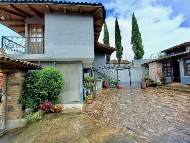 CONJUNTO DE 4 CABAÑAS