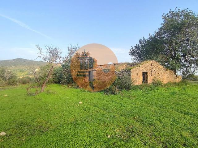Vivenda venda em Coiro da Burra, Faro