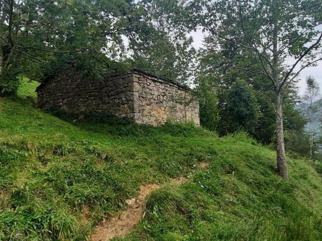 Chalet en venta en San Roque De Riomiera, Cantabria