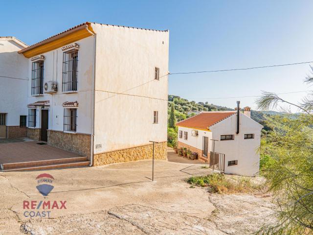 Casa en venta en La Axarquía, Andalucía