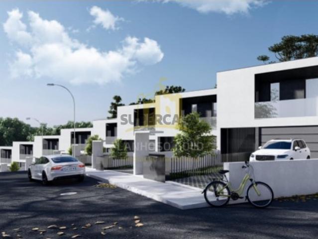 Casa venda em Póvoa De Lanhoso, Portela