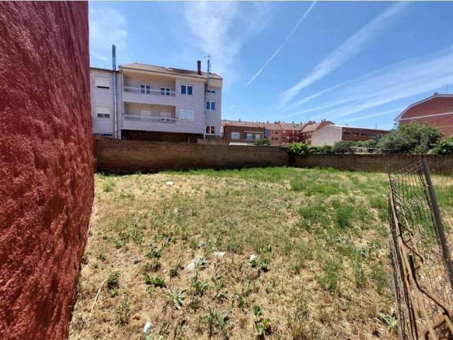 Terreno en venta en Navatejera, Villaquilambre