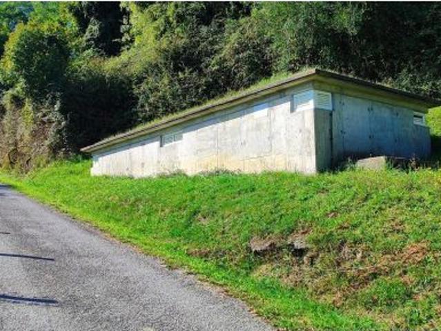 Local Comercial en venta en Corvera De Toranzo, Cantabria