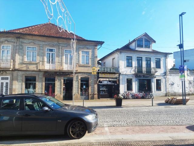 Prédio venda em Paredes, Bitarães