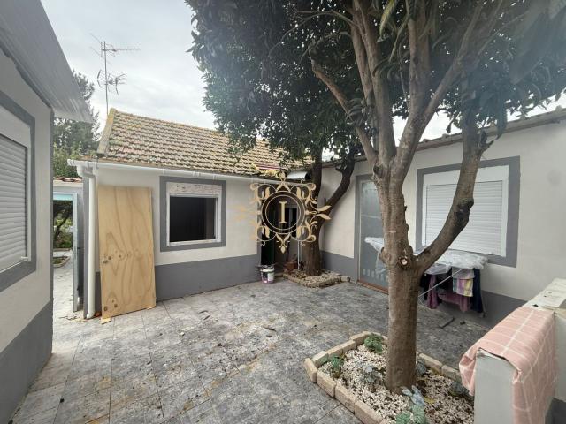 Casa venda em Colinas do Oriente, Montijo