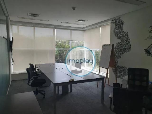 Ponto Comercial aluguel em Região Imediata de São Paulo, Região Metropolitana de São Paulo