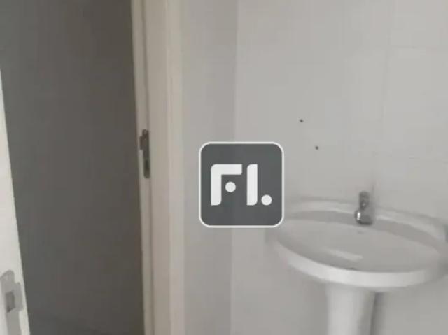 Ponto Comercial aluguel em Região Imediata de São Paulo, Região Metropolitana de São Paulo