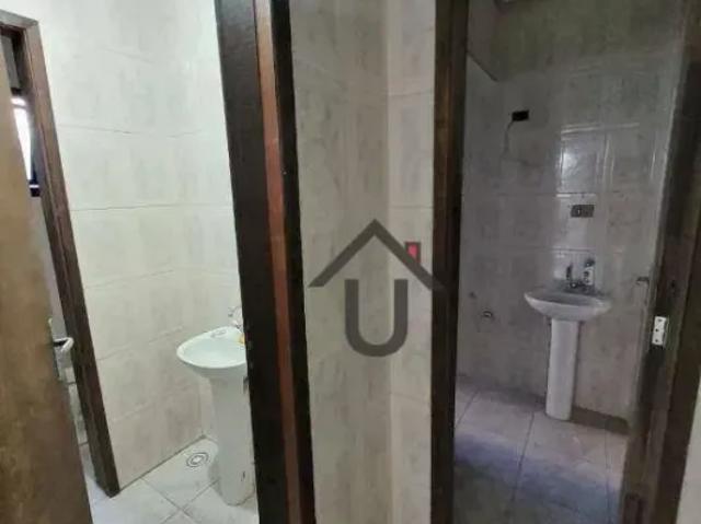 Ponto Comercial aluguel em Região Imediata de São Paulo, Região Metropolitana de São Paulo
