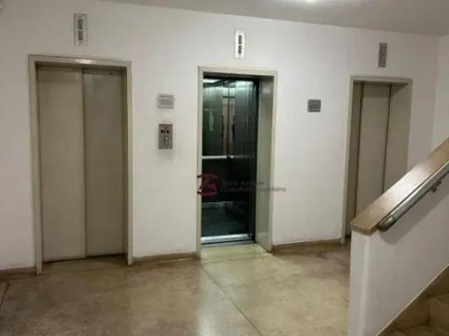 Ponto Comercial aluguel em Região Imediata de São Paulo, Região Metropolitana de São Paulo