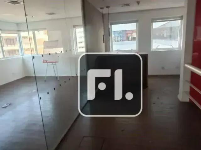 Ponto Comercial aluguel em Região Imediata de São Paulo, Região Metropolitana de São Paulo
