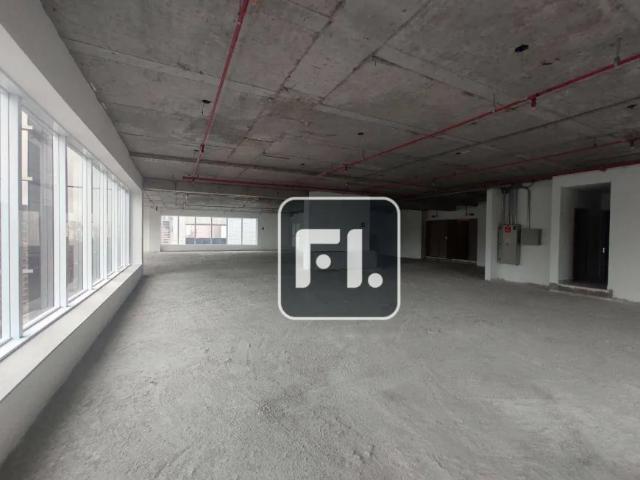 Ponto Comercial aluguel em Região Imediata de São Paulo, Região Metropolitana de São Paulo