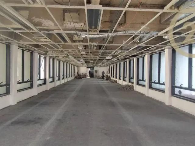 Ponto Comercial aluguel em Região Imediata de São Paulo, Região Metropolitana de São Paulo