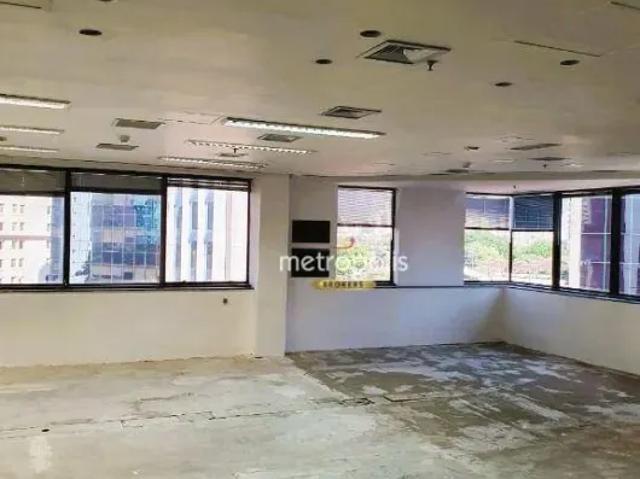 Ponto Comercial aluguel em Região Imediata de São Paulo, Região Metropolitana de São Paulo
