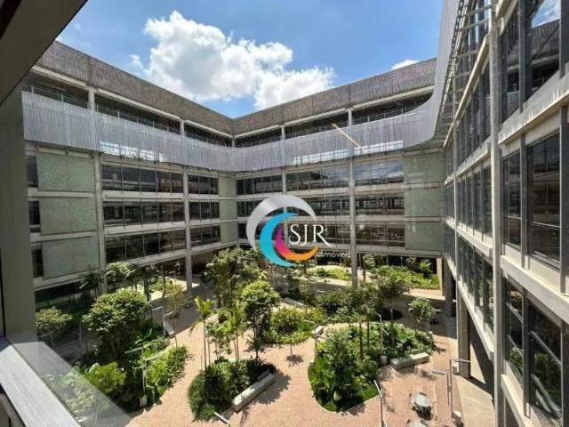 Ponto Comercial aluguel em Região Imediata de São Paulo, Região Metropolitana de São Paulo
