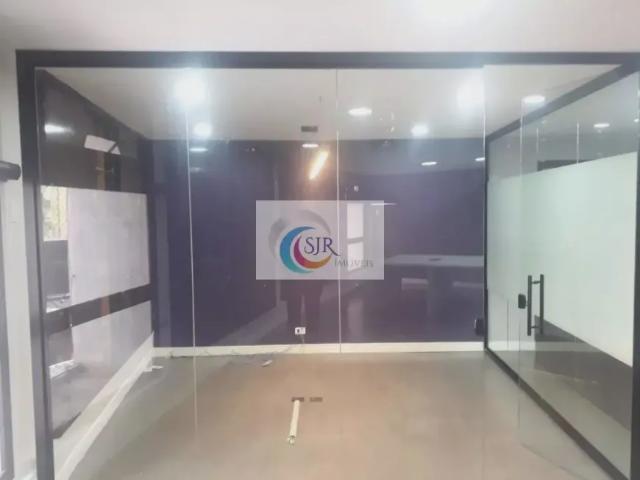 Ponto Comercial aluguel em Região Imediata de São Paulo, Região Metropolitana de São Paulo