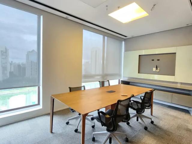 Ponto Comercial aluguel em Região Imediata de São Paulo, Região Metropolitana de São Paulo