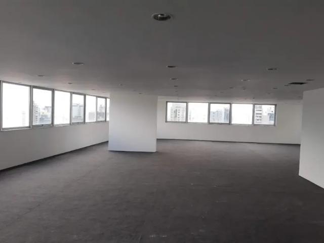 Ponto Comercial aluguel em Região Imediata de São Paulo, Região Metropolitana de São Paulo