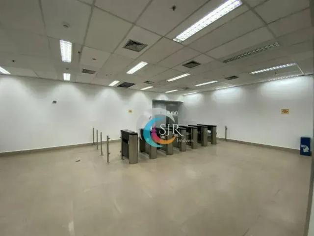 Ponto Comercial aluguel em Região Imediata de São Paulo, Região Metropolitana de São Paulo