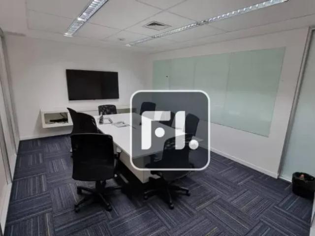 Ponto Comercial aluguel em Região Imediata de São Paulo, Região Metropolitana de São Paulo