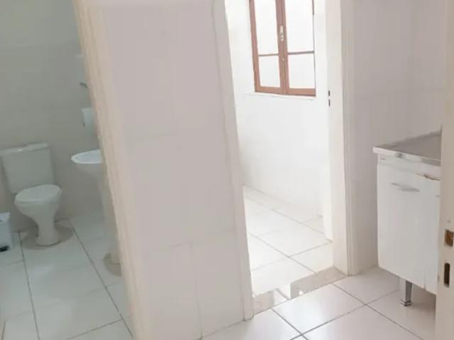 Ponto Comercial aluguel em Região Imediata de São Paulo, Região Metropolitana de São Paulo