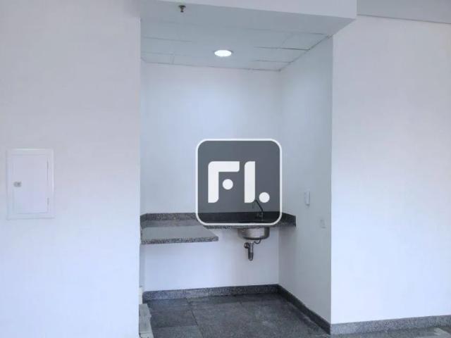 Ponto Comercial venda em Região Imediata de São Paulo, Região Metropolitana de São Paulo