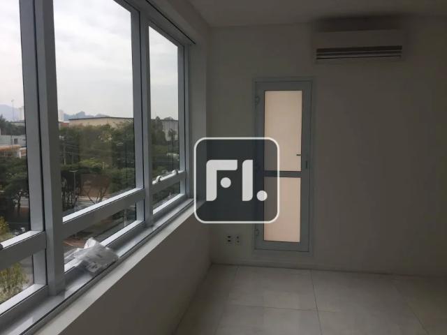 Ponto Comercial venda em Região Imediata de São Paulo, Região Metropolitana de São Paulo