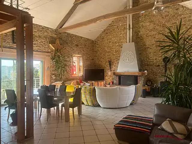 Maison vente à Millau, Connac