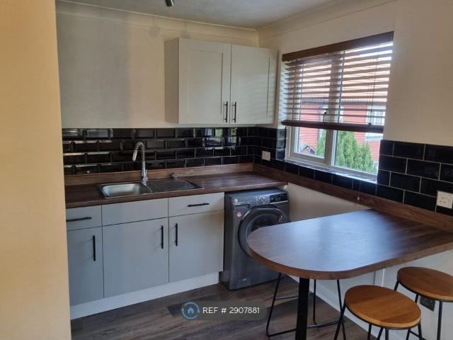 House for rent in London Borough of Merton, Greater London