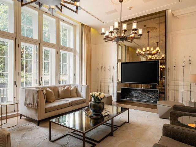 Apartment for rent in Marylebone, Greater London