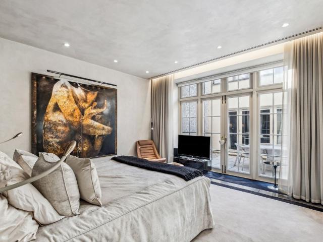 Apartment for rent in Marylebone, Greater London