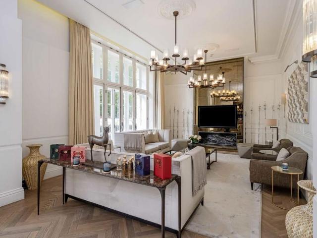 Apartment for rent in Marylebone, Greater London